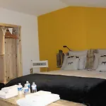 D'hotes Logis Charrier Le Petit Bignon 3*