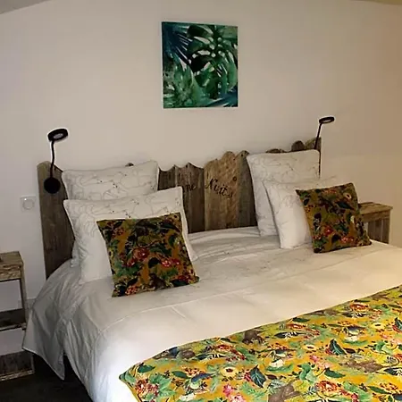 D'hotes Logis Charrier Le Petit Bignon Bed & Breakfast Les Épesses